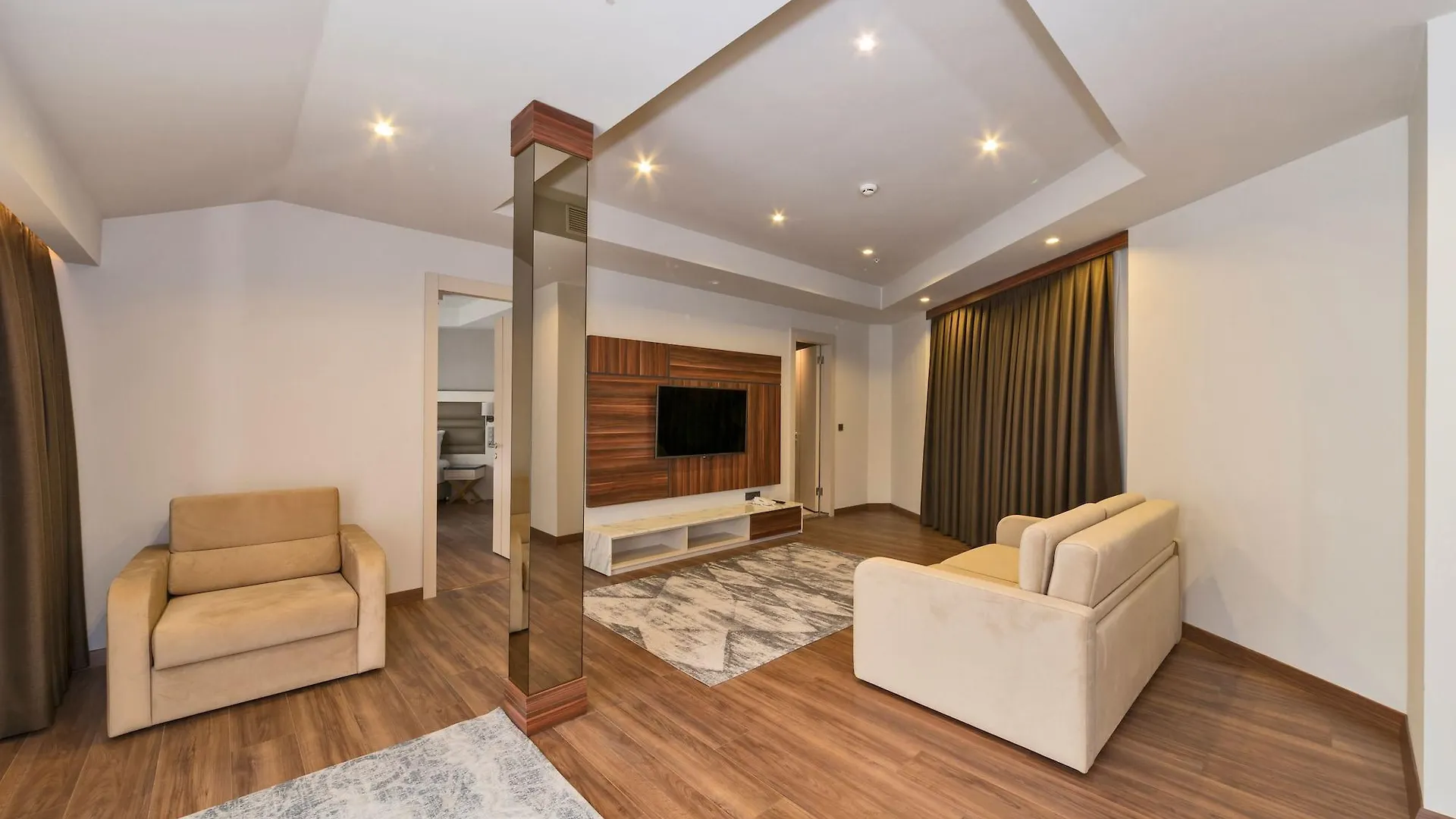 Golden Royal Hotel & Spa Istanbul
