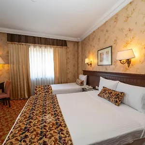 Pera Rose & Hb Otel
