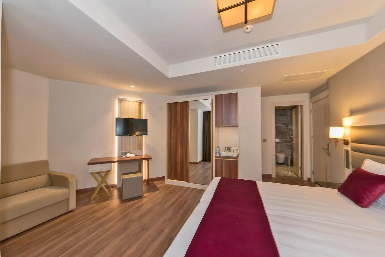 ****  Golden Royal Hotel İstanbul Türkiye